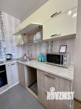 1-к квартира, посуточно, 47м2, 1/1 этаж