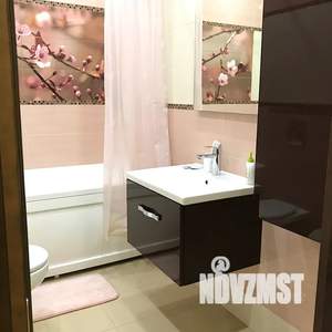 2-к квартира, посуточно, 50м2, 7/16 этаж