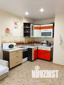 Студия квартира, посуточно, 42м2, 15/17 этаж