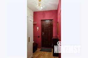 1-к квартира, посуточно, 35м2, 6/9 этаж