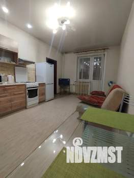 2-к квартира, посуточно, 44м2, 10/12 этаж