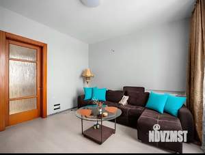 2-к квартира, посуточно, 54м2, 3/3 этаж