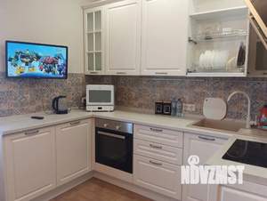 2-к квартира, посуточно, 52м2, 7/10 этаж