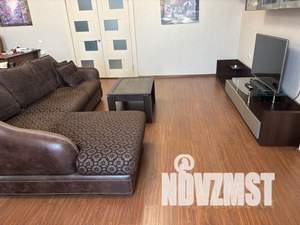 3-к квартира, посуточно, 101м2, 3/6 этаж