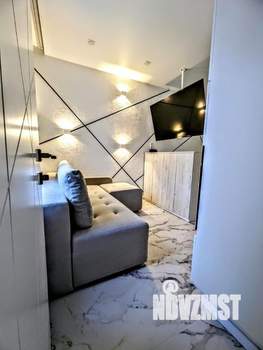 2-к квартира, вторичка, 42м2, 9/16 этаж