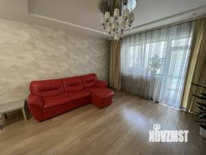 3-к квартира, вторичка, 98м2, 1/4 этаж