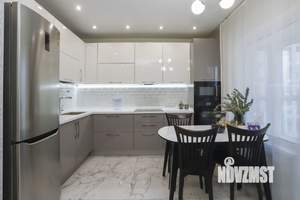 2-к квартира, вторичка, 61м2, 4/17 этаж