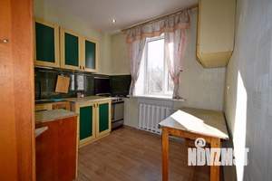 2-к квартира, вторичка, 45м2, 4/4 этаж