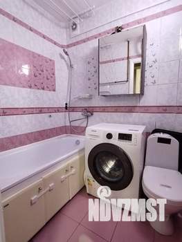 2-к квартира, вторичка, 44м2, 1/4 этаж