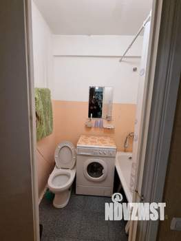 Студия квартира, вторичка, 33м2, 4/9 этаж