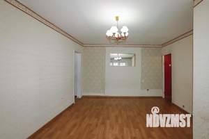 2-к квартира, вторичка, 43м2, 4/4 этаж
