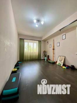 2-к квартира, вторичка, 73м2, 1/9 этаж