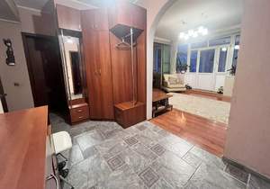 4-к квартира, вторичка, 84м2, 2/5 этаж