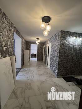 2-к квартира, вторичка, 63м2, 2/5 этаж