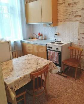 2-к квартира, вторичка, 43м2, 3/4 этаж
