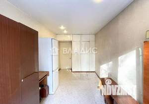3-к квартира, вторичка, 63м2, 3/5 этаж