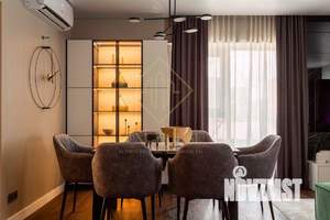 3-к квартира, вторичка, 103м2, 3/15 этаж