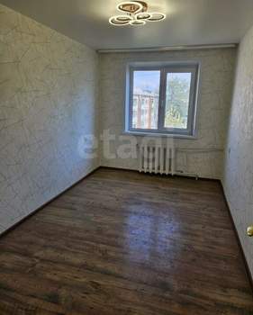 3-к квартира, вторичка, 62м2, 4/5 этаж