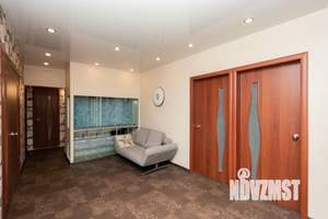 4-к квартира, вторичка, 104м2, 1/9 этаж