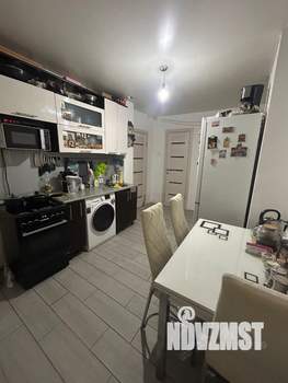 2-к квартира, вторичка, 42м2, 1/9 этаж