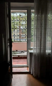 2-к квартира, вторичка, 45м2, 3/5 этаж