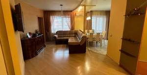 4-к квартира, вторичка, 79м2, 9/10 этаж