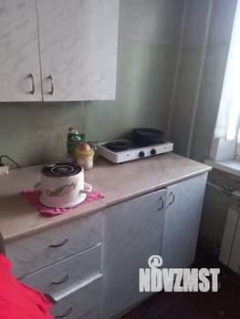 2-к квартира, вторичка, 42м2, 1/5 этаж