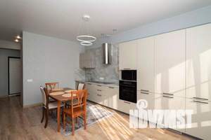 3-к квартира, вторичка, 100м2, 4/6 этаж