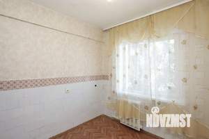 3-к квартира, вторичка, 58м2, 3/5 этаж
