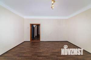 3-к квартира, вторичка, 98м2, 1/4 этаж