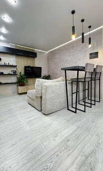 2-к квартира, вторичка, 52м2, 1/9 этаж