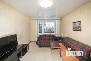 3-к квартира, вторичка, 63м2, 3/5 этаж