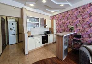 2-к квартира, вторичка, 43м2, 1/9 этаж