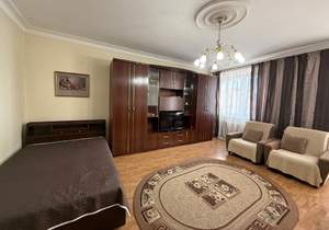 2-к квартира, вторичка, 59м2, 4/4 этаж