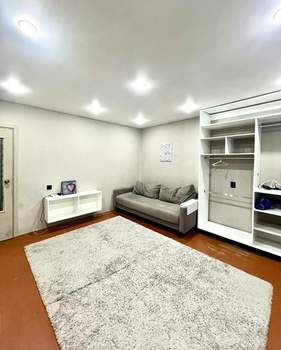 3-к квартира, вторичка, 67м2, 1/9 этаж