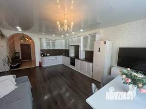 3-к квартира, вторичка, 98м2, 1/3 этаж