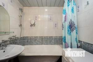 4-к квартира, вторичка, 104м2, 1/9 этаж