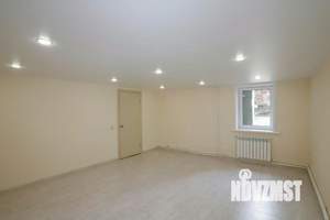 3-к квартира, вторичка, 103м2, 1/2 этаж
