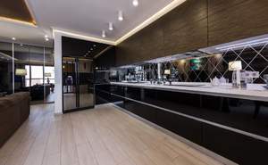 4-к квартира, вторичка, 140м2, 16/16 этаж