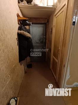 2-к квартира, вторичка, 45м2, 1/4 этаж