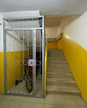 4-к квартира, вторичка, 103м2, 9/10 этаж