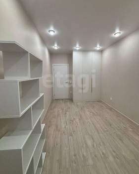 2-к квартира, вторичка, 58м2, 3/15 этаж