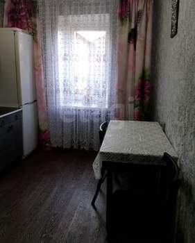 2-к квартира, вторичка, 50м2, 3/5 этаж