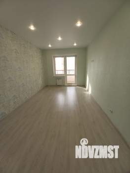 2-к квартира, вторичка, 41м2, 11/18 этаж
