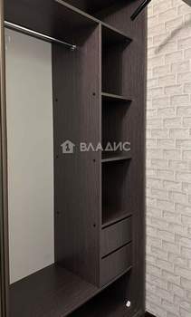 2-к квартира, вторичка, 42м2, 4/4 этаж