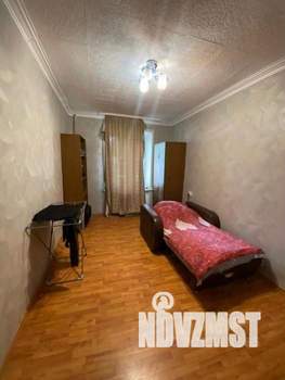 3-к квартира, вторичка, 62м2, 1/2 этаж