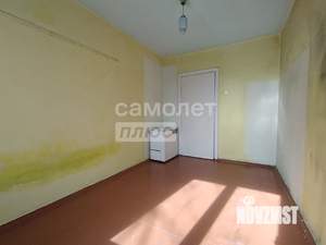 4-к квартира, вторичка, 61м2, 3/5 этаж