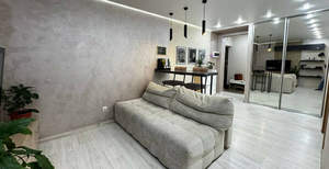 2-к квартира, вторичка, 52м2, 1/9 этаж