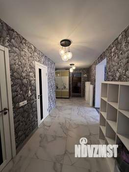 2-к квартира, вторичка, 63м2, 2/5 этаж