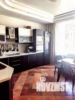 2-к квартира, вторичка, 93м2, 5/7 этаж